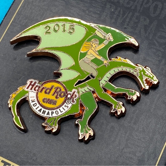 Hard Rock Cafe 2015 Indianapolis Lady Elf onGreen  Dragon 2015 Pin New on Card - Picture 8 of 8